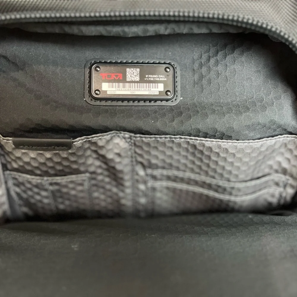 Tumi Backpack Alpha Bravo Black leather details. Pristine condition. - Picture 9 of 9